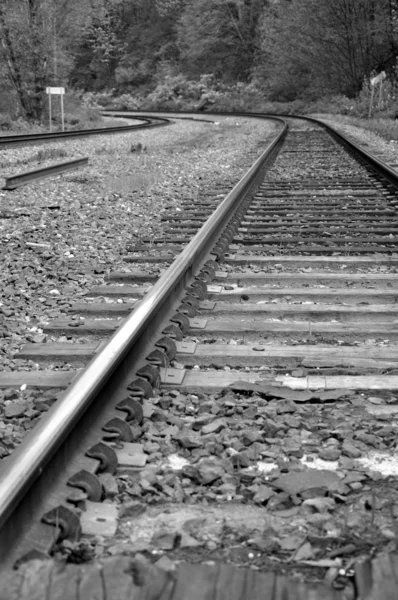 Makro järnvägen spår med svartvit bild — Stockfoto