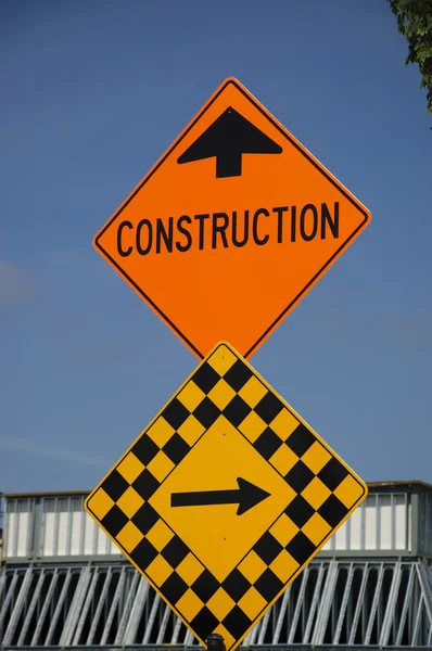 Cartello stradale di costruzione — Foto Stock