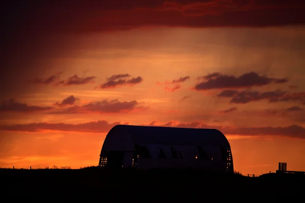 Hermoso crepúsculo en el pintoresco Saskatchewan — Foto de Stock