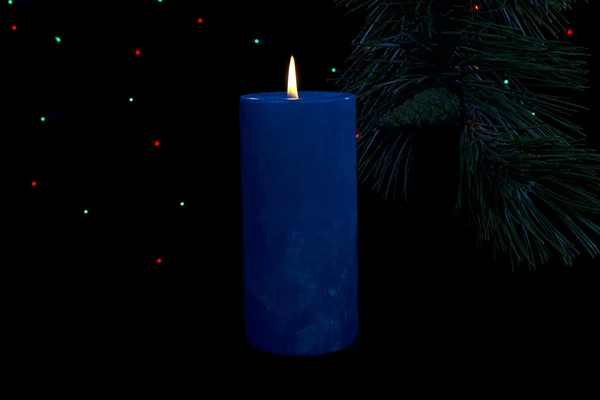 Ночь при синей свече — стоковое фото