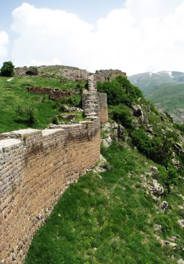 Ortaçağ kale duvarına