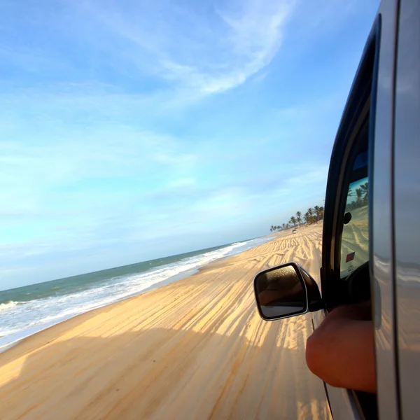 Beach drive — Stock Photo, Image