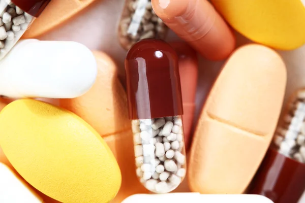 Drogas e pílulas — Fotografia de Stock