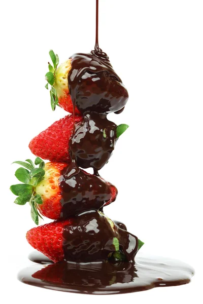 Erdbeerstapel in Schokolade — Stockfoto