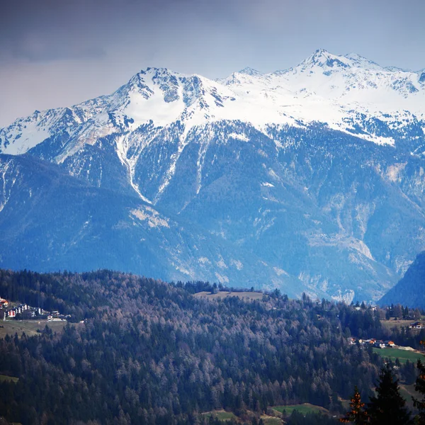 Wiosna w Alpach — Zdjęcie stockowe