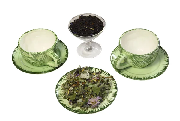 Siyah yeşil çay ve beyaz zemin üzerine yeşil kupalar — Stok fotoğraf