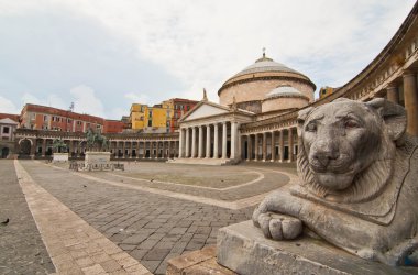 Piazza plebiscito clipart