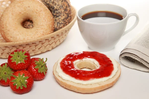 Breakfast with bagels — Stock Photo, Image