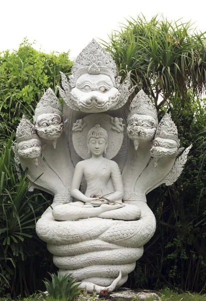 Statue de Nak Prok Image En Vente