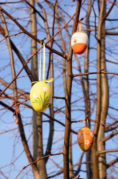 Pěkná dekorace velikonoční vajíčka — Stock fotografie