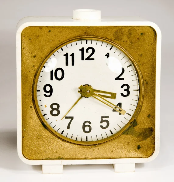 Relógio de alarme antigo . — Fotografia de Stock