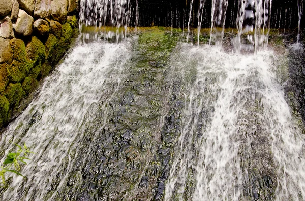 Små vattenfall. — Stockfoto