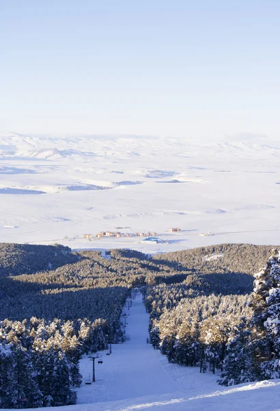 Rota de esqui preto em Sarikamis — Fotografia de Stock