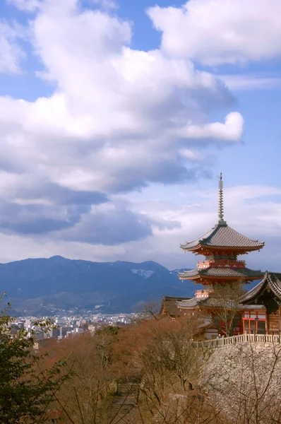 Japonský červený chrám — Stock fotografie