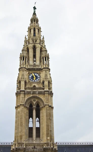 Torre del edificio Rathaus — Foto de Stock