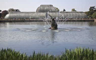 Kew Gardens (Botanik Parkı Londra'nın)