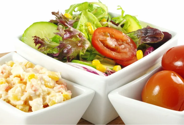 Saladas frescas — Fotografia de Stock