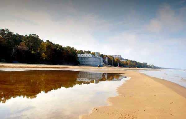 Łotwa jurmala nad morzem — Zdjęcie stockowe