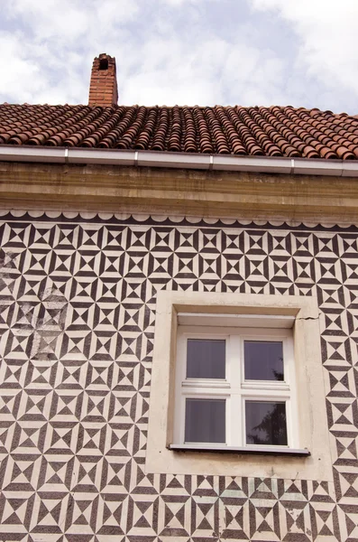 Historický dům v vilnius fragment s oknem — Stock fotografie