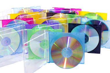 duyurulan renkli kutular içinde CD