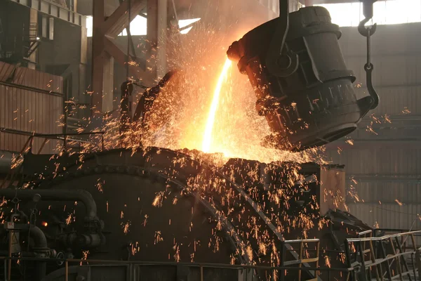 Szene der Eisen- und Stahlproduktion — Stockfoto