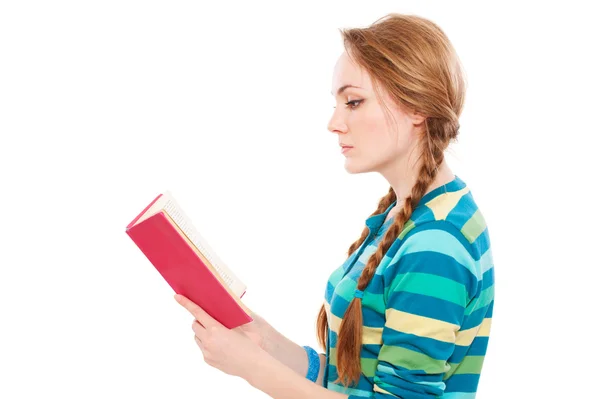 Seitenansicht Porträt der lesenden Studentin — Stockfoto