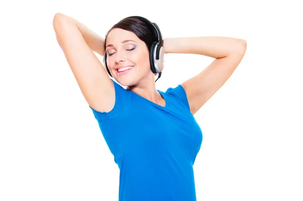 Donna emotiva ascoltare musica — Foto Stock