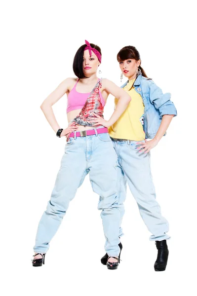Porträtt av två flickor i jeans — Stockfoto