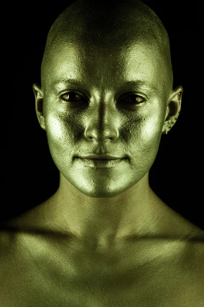 Beautiful bald woman. — Stock Photo, Image