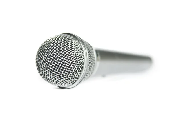 Beyaz bir arka plan üzerinde mikrofon. izole. — Stok fotoğraf