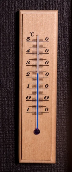 Altes Thermometer misst in Celsius. — Stockfoto