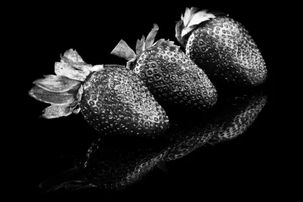 Strawberry. BW photo. — Stock Photo, Image