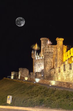 Castillo de Ponferrada clipart