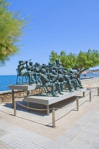 Estatua de banda de musica en L'Escala, (Costa Brava), Cataluña