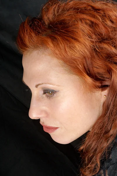Red hair woman side-face — Stock Photo, Image