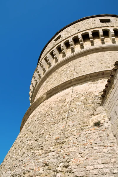 Πύργος του φρουρίου του san leo — Φωτογραφία Αρχείου