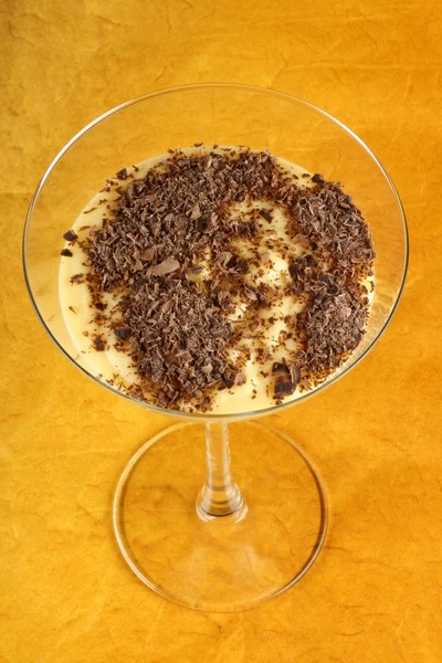 Vanillepudding und Schokoladendessert — Stockfoto