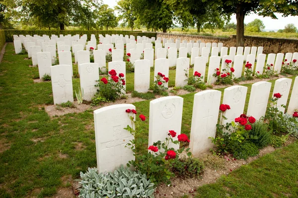 Cmentarz wojenny brytyjski — Zdjęcie stockowe