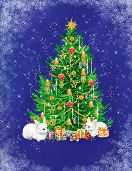 Vackra julgran med presenter och två vita kaniner — Stockfoto