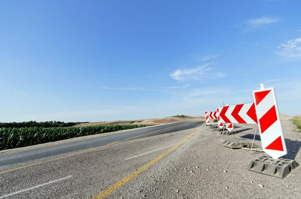 Закрытая дорога — стоковое фото