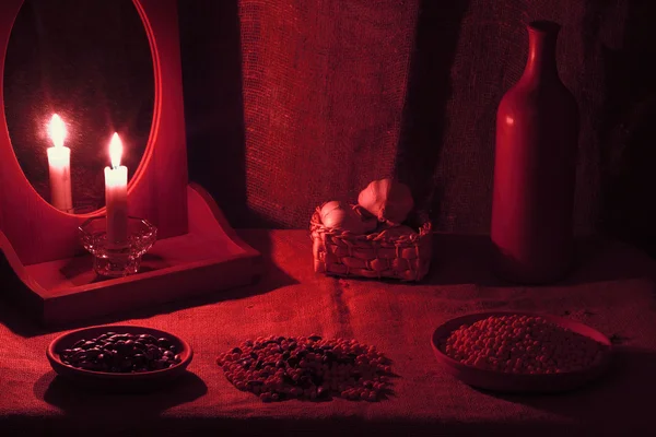 Hububat Ürünleri, sarımsak, şişe, mum, masanın üzerine yansıtma