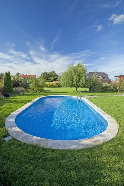A piscina — Fotografia de Stock