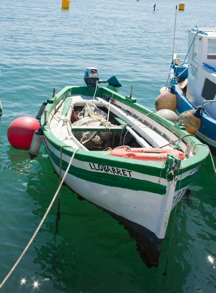 Grøn båd - Stock-foto