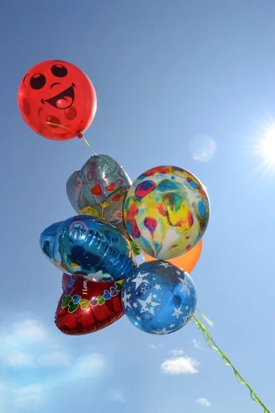 Balony na niebie. — Zdjęcie stockowe