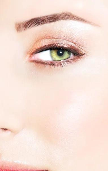 Zielone oko kobiety — Zdjęcie stockowe