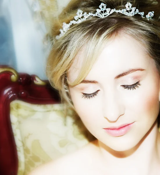 Young bride face close-up — Stock Photo, Image