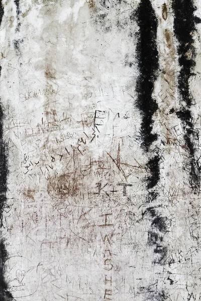 Graffiti en una antigua pared — Foto de Stock