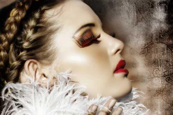 Victorian fashion with red lips. — Stock Photo, Image