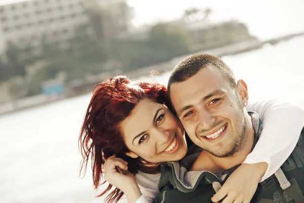 Turkse paar op zee — Stockfoto