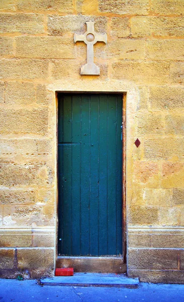 Hıristiyan grungy kapı arka plan — Stok fotoğraf